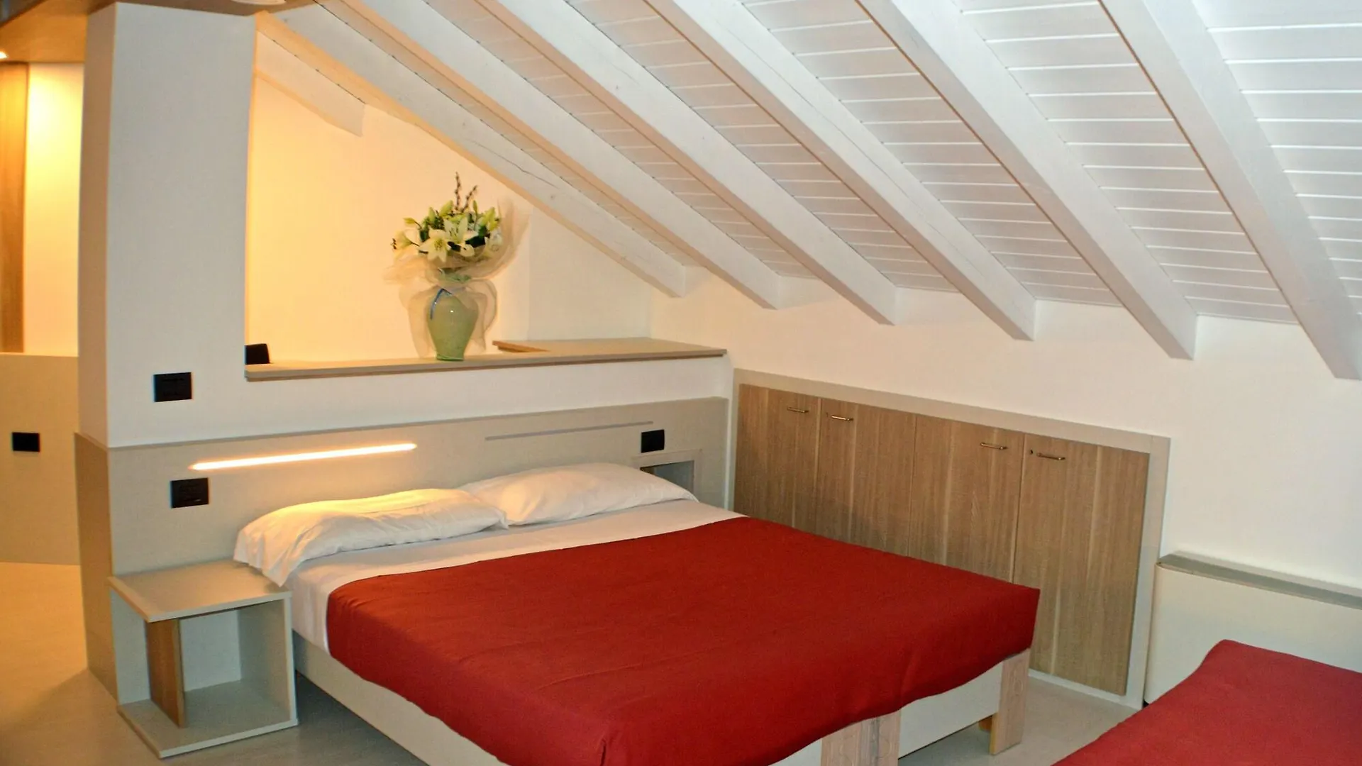***  Sempione Hotel Malpensa Casorate Sempione İtalya