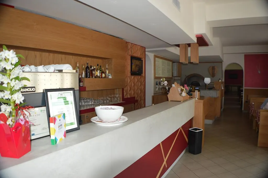 ***  Sempione Hotel Malpensa Casorate Sempione İtalya